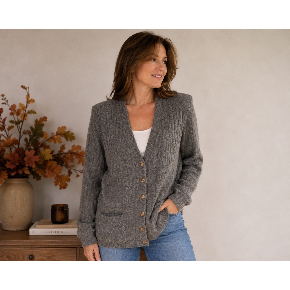 Liz Claiborne Collection Cardigan P Gray Lambswool Angora Vintage 90s